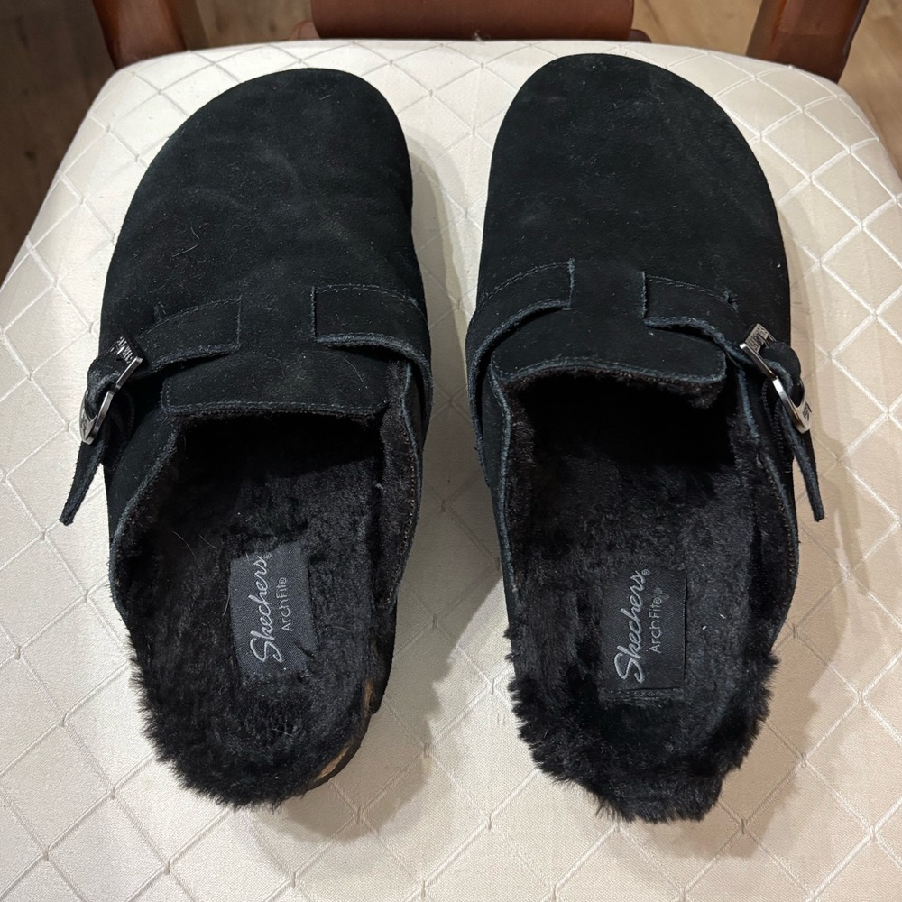Skechers Fuzzy Black Slip-On Shoes